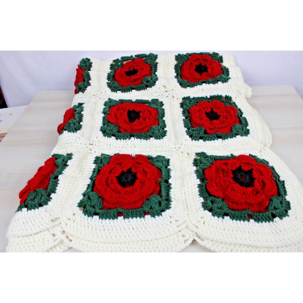Christmas Red Rose Crochet Granny Squares Afghan Throw Size 48"x58" Pretty